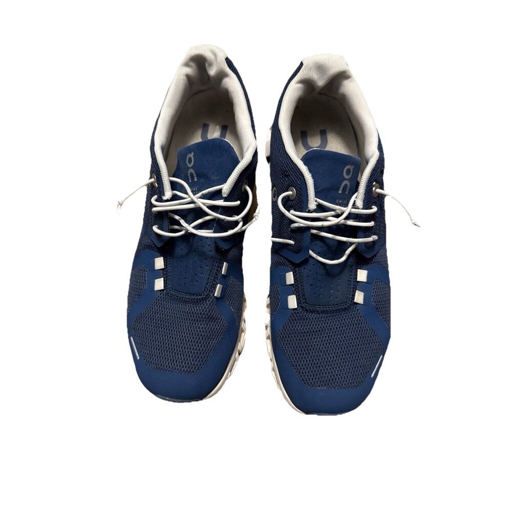 On Cloud Swiss Engineering Women's Size 9 Running Shoes Navy Blue White Comfort